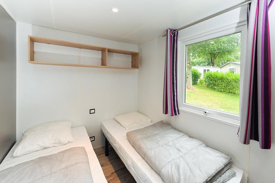 mobil-home-morgane-chambre-2-lits-simples