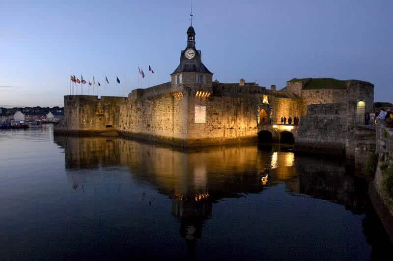 concarneau la nuit