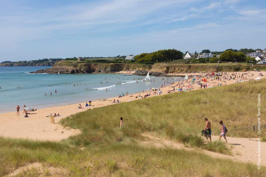 Grande plage proche du camping Kergariou