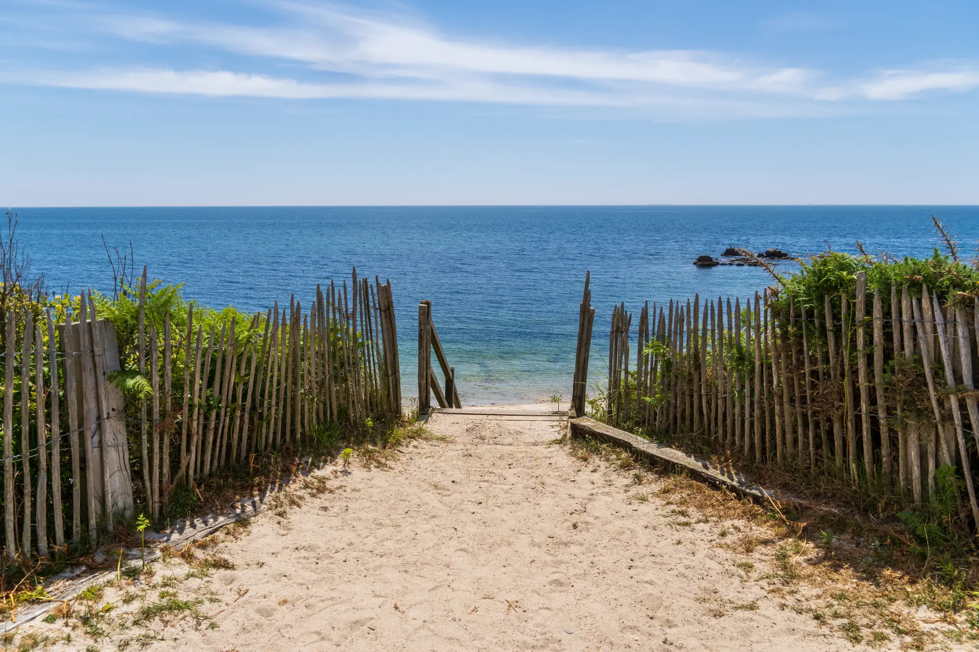 La plage principale de La Forêt-Fouesnant est une plage de sable fin de plus d'un kilomètre de long.